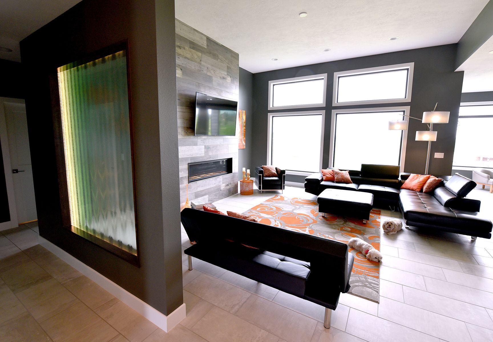 Magazine Haugen home
